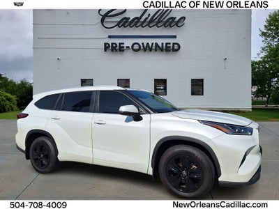 2023 Toyota Highlander Hybrid Bronze Edition