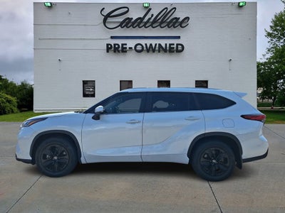 2023 Toyota Highlander Hybrid Bronze Edition