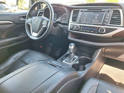 2016 Toyota Highlander Limited