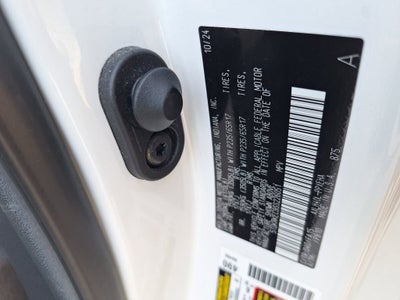 2025 Toyota Sienna LE