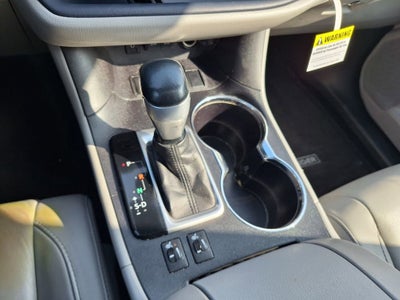 2018 Toyota Highlander SE