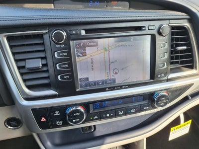 2018 Toyota Highlander SE