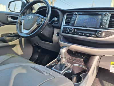 2018 Toyota Highlander SE