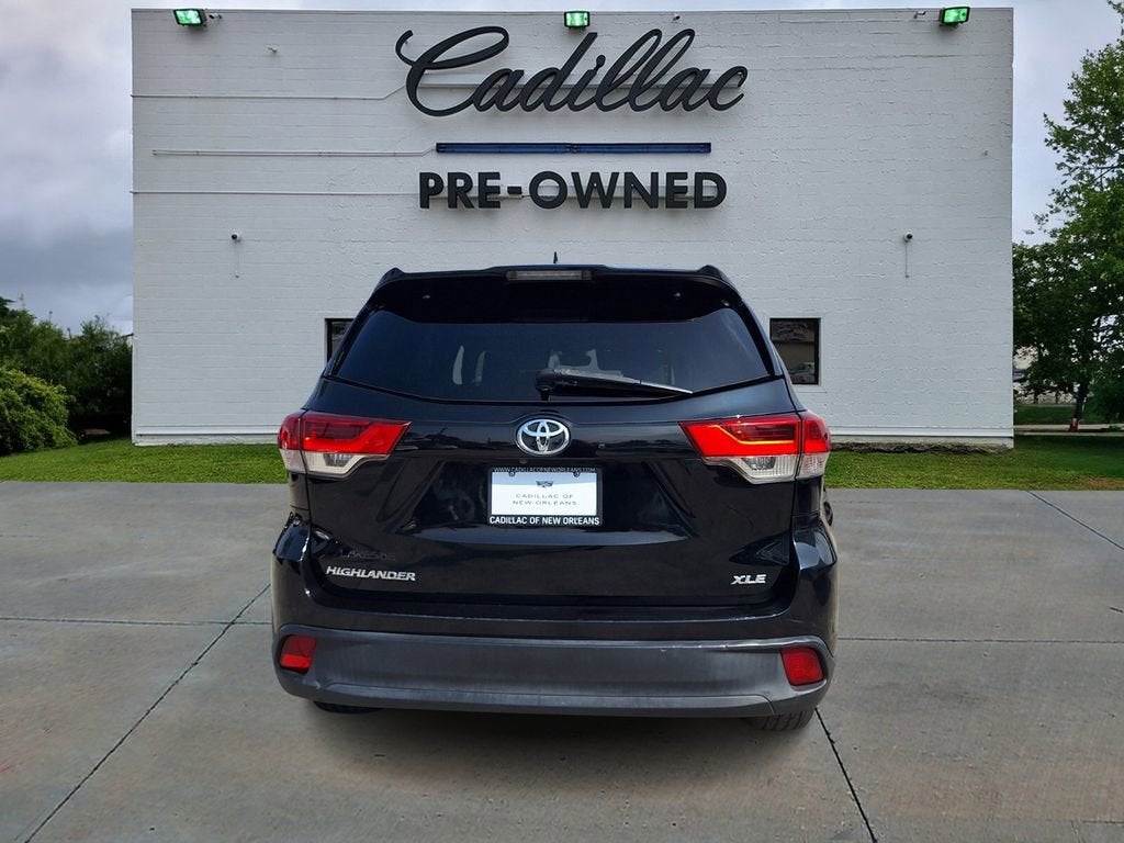 2018 Toyota Highlander SE