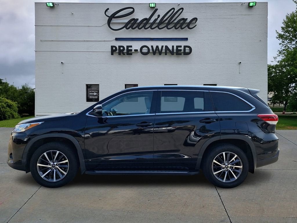 2018 Toyota Highlander SE