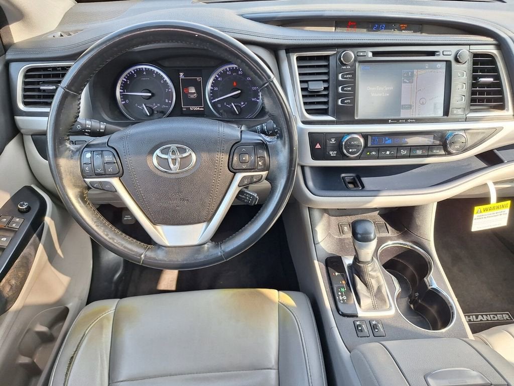 2018 Toyota Highlander SE