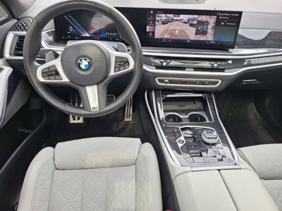 2023 BMW X7 xDrive40i