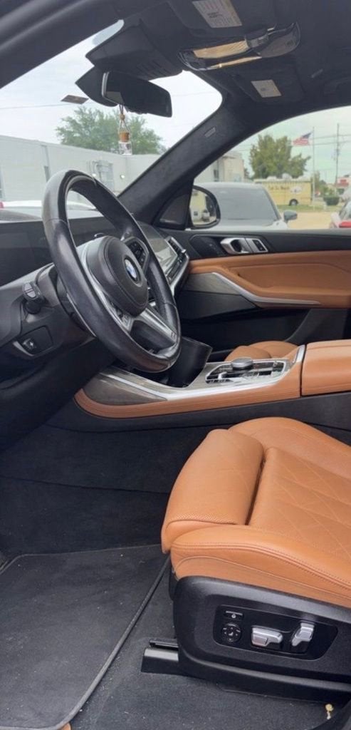 2023 BMW X7 xDrive40i