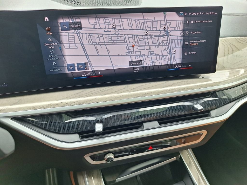 2023 BMW X7 xDrive40i