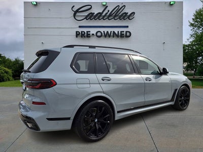 2024 BMW X7 xDrive40i