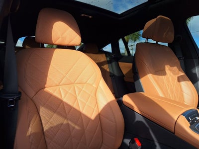 2023 BMW X6 xDrive40i