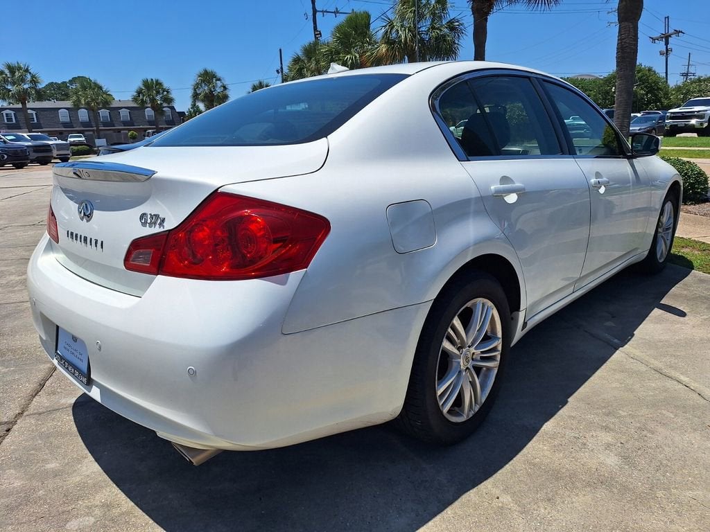 2013 INFINITI G37 Sedan x