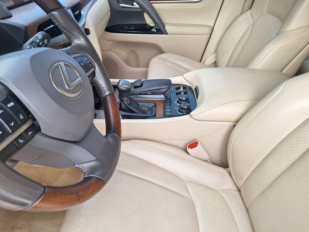 2021 Lexus LX LX 570