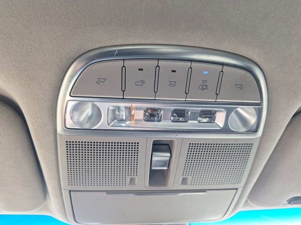 2017 Genesis G90 3.3T Premium