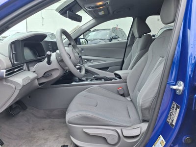 2024 Hyundai Elantra SE