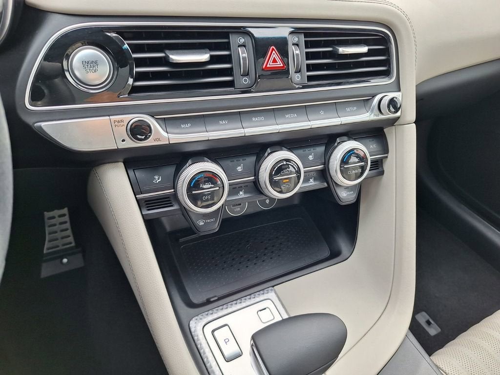 2023 Genesis G70 2.0T