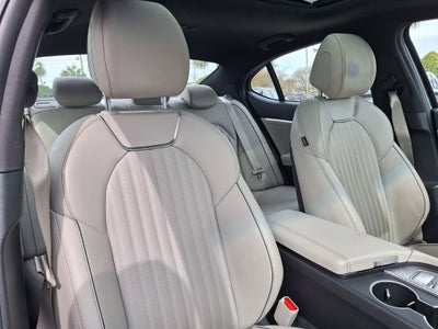 2023 Genesis G70 2.0T