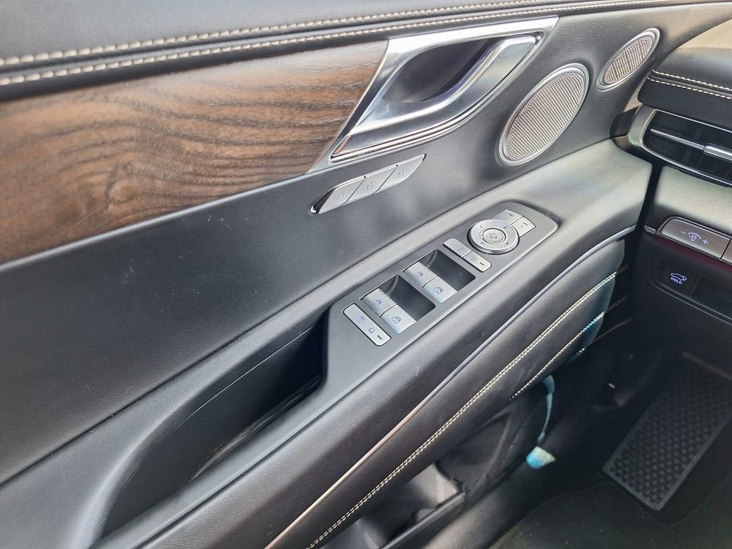 2024 Genesis GV80 Prestige Signature