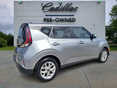 2024 Kia Soul LX