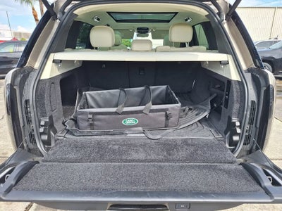 2025 Land Rover Range Rover SE