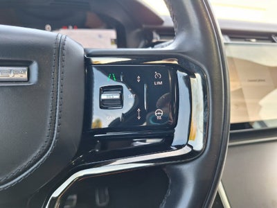 2025 Land Rover Range Rover Velar Dynamic SE