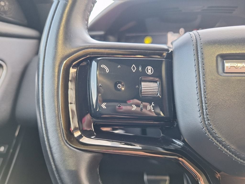 2025 Land Rover Range Rover Velar Dynamic SE