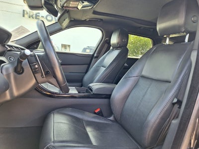 2025 Land Rover Range Rover Velar Dynamic SE