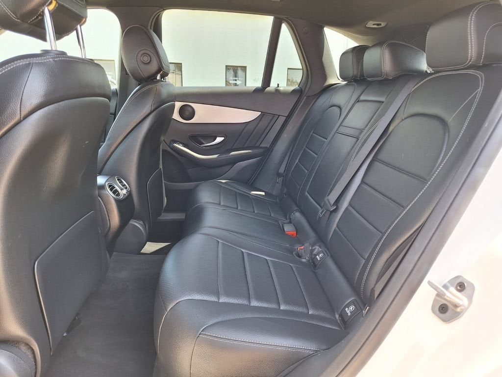 2022 Mercedes-Benz GLC GLC 300