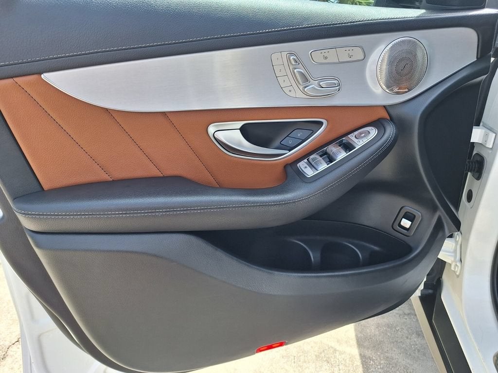 2023 Mercedes-Benz GLC GLC 300