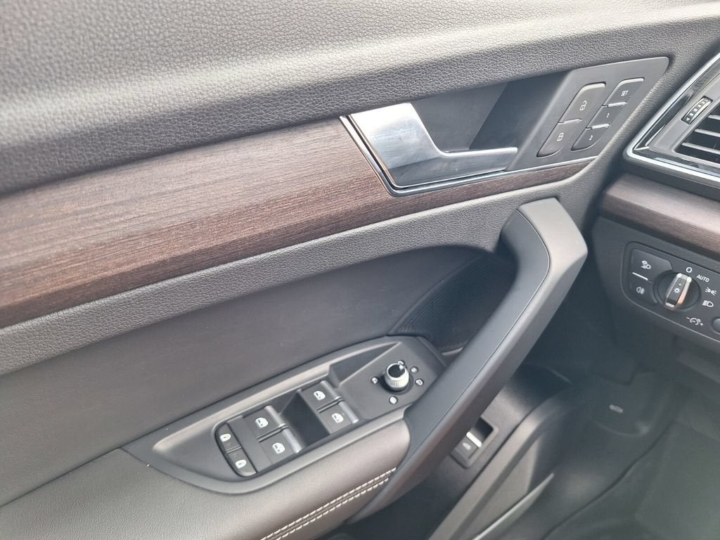 2021 Audi Q5 Premium Plus
