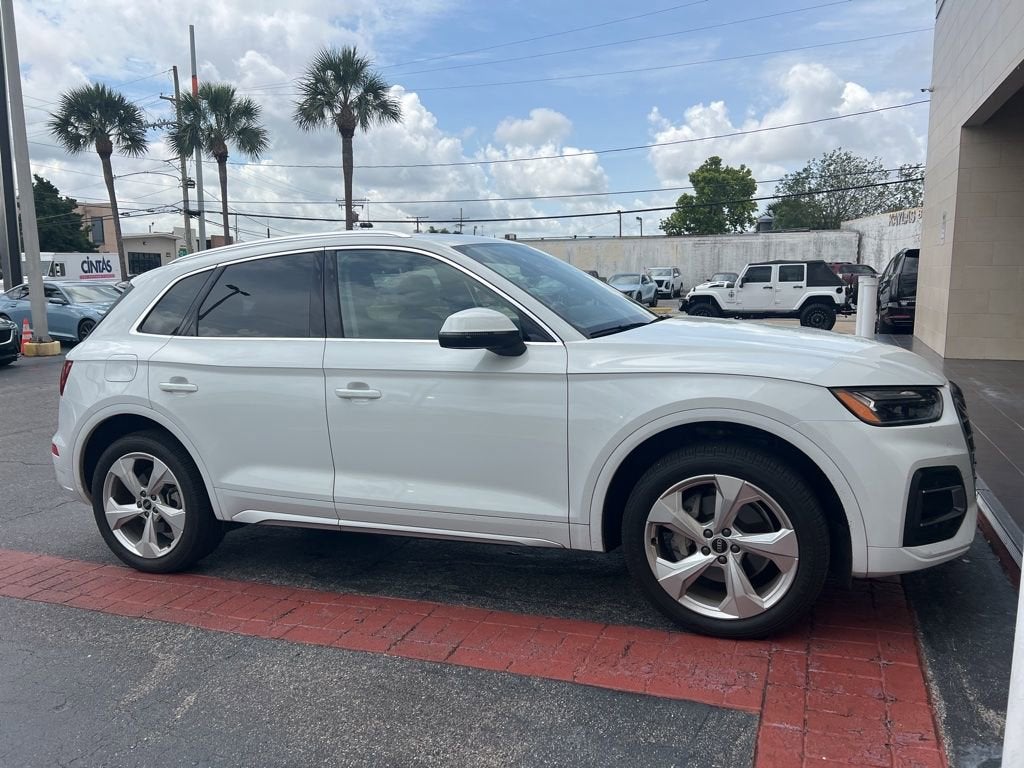2021 Audi Q5 Premium Plus