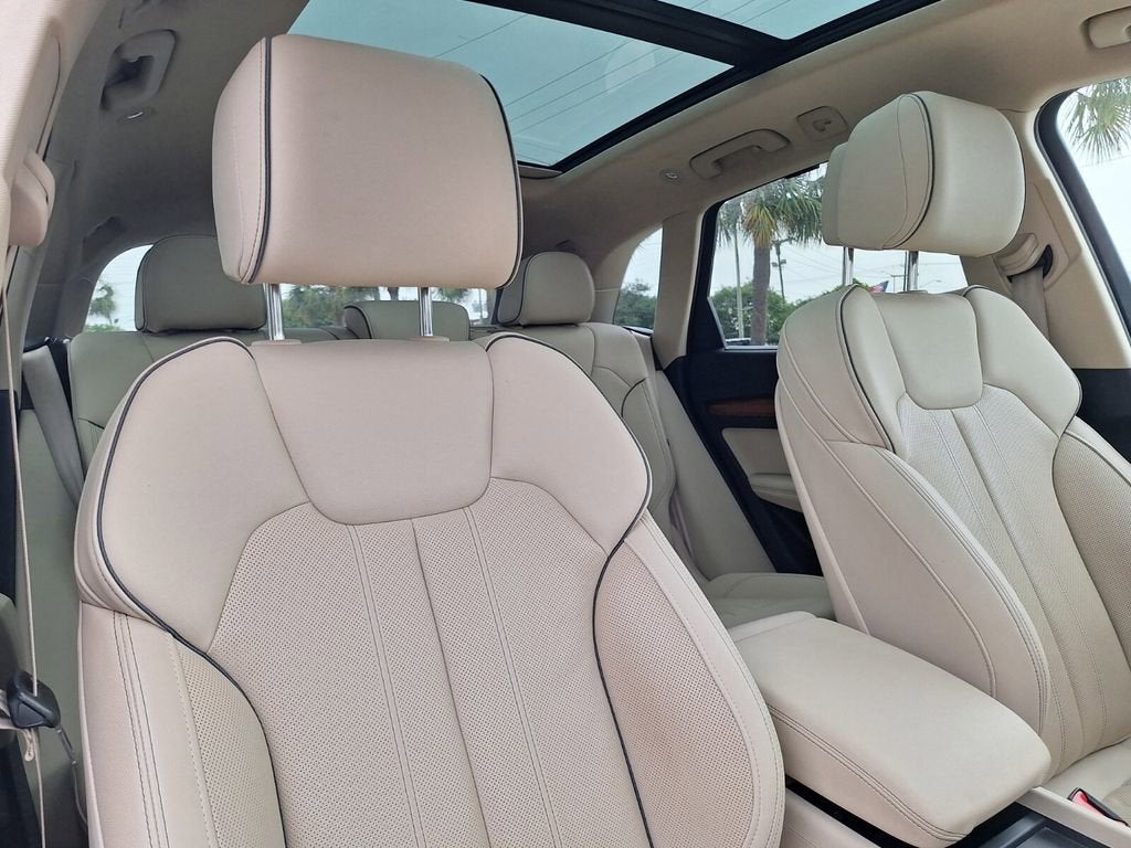 2023 Audi Q5 Premium Plus