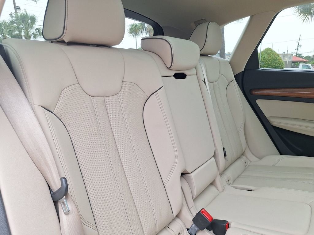 2023 Audi Q5 Premium Plus