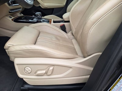 2023 Audi Q5 Premium Plus