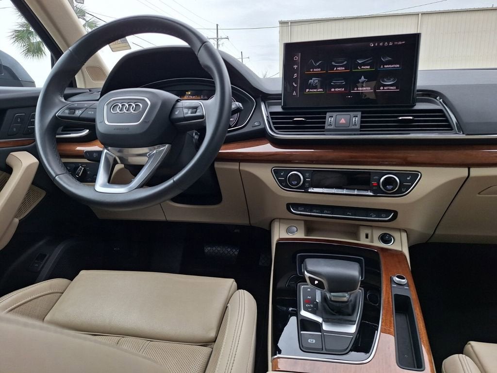 2023 Audi Q5 Premium Plus