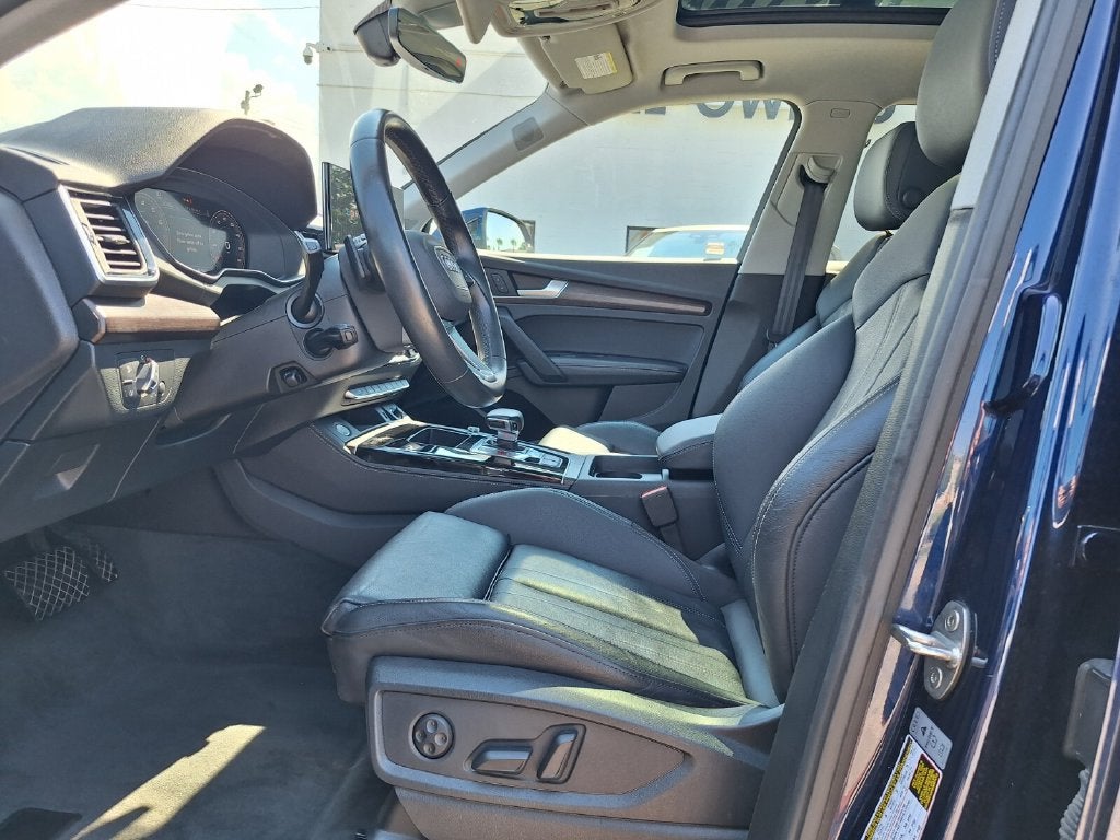 2024 Audi Q5 S line Premium Plus