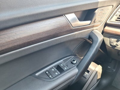 2024 Audi Q5 S line Premium Plus