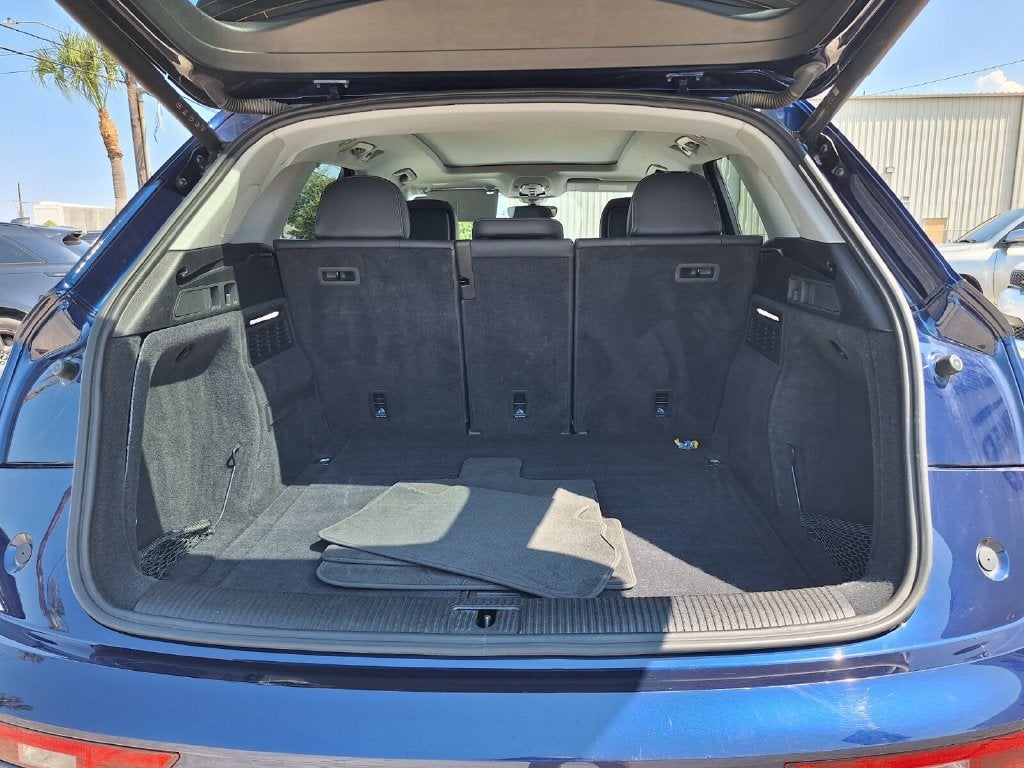 2024 Audi Q5 S line Premium Plus