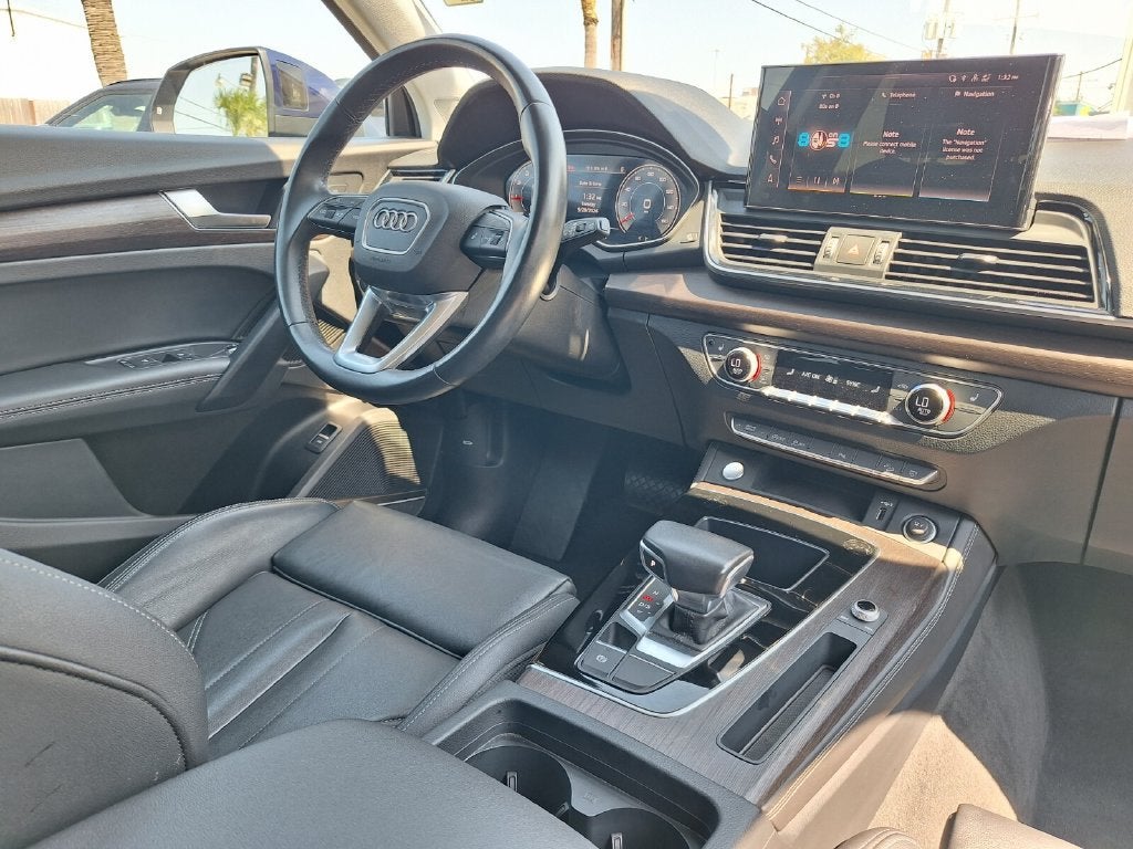 2024 Audi Q5 S line Premium Plus