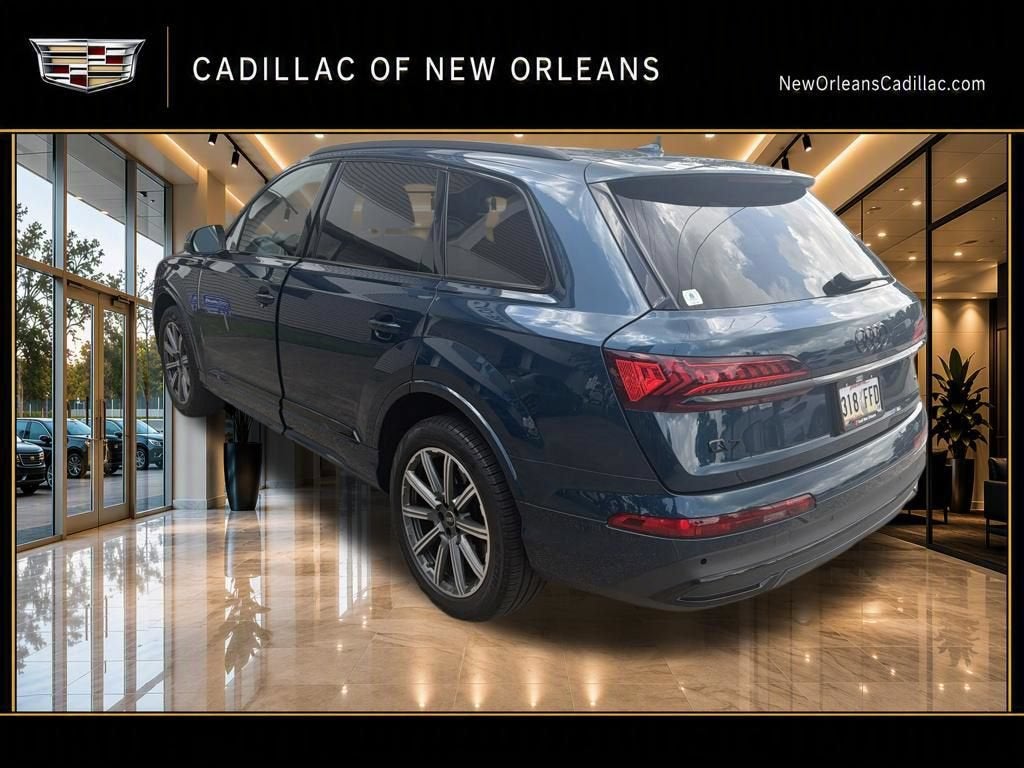 2022 Audi Q7 45 quattro Premium