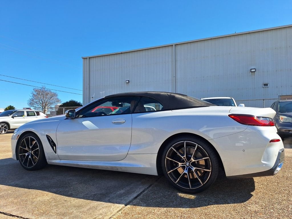 2022 BMW 8 Series 840i